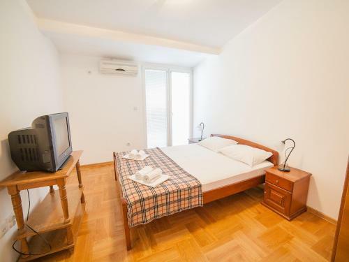 Apartments Ivan