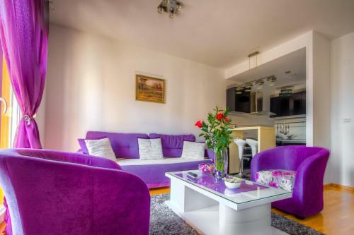 Delta Capital Apartment