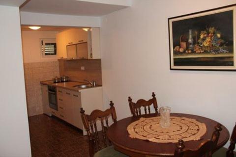 Hostal Guest House Dragovi?