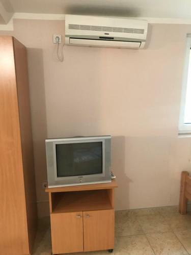 Hostal Apartmani Tomovic