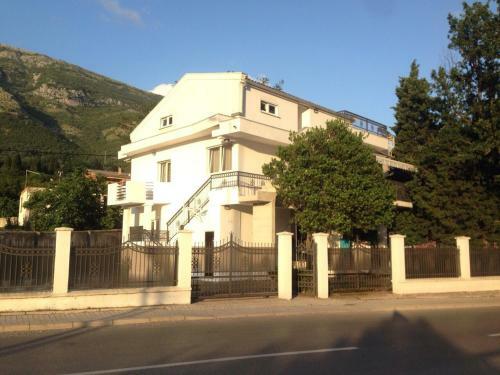Apartments Valentino House