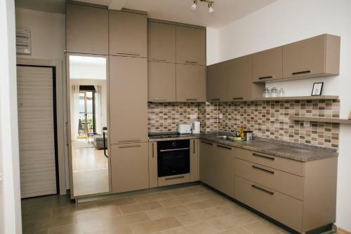 Apartamentos Golden Eagle