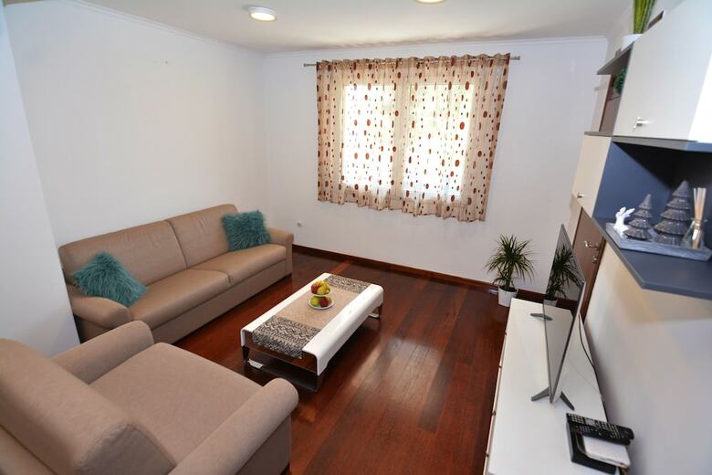 Tropicoco Apartments