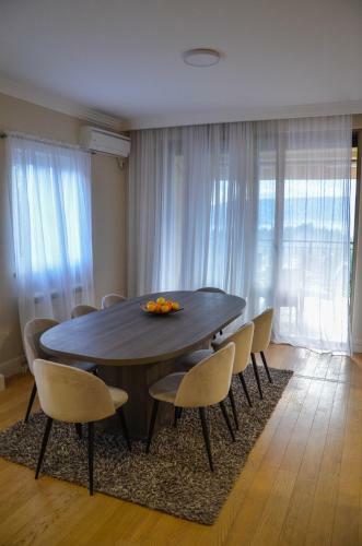 Dimitris Apartments