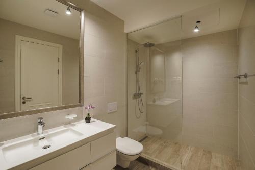 Apartamento Lustica Bay