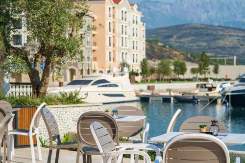 Apartamento Lustica Bay