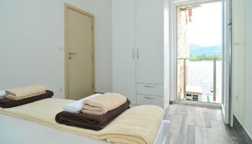 Apartments Edera
