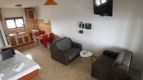 Apartments Tara