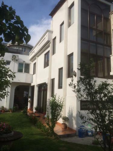 Cani Apartments