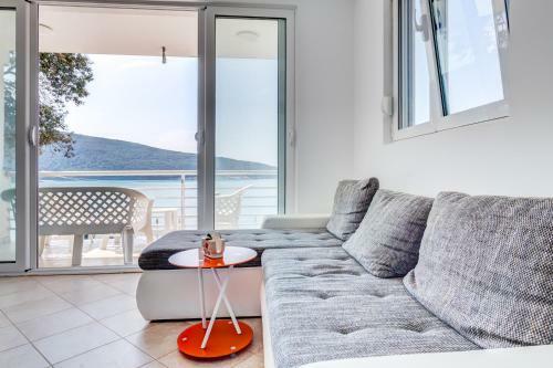 Seaside Apartment Kruce