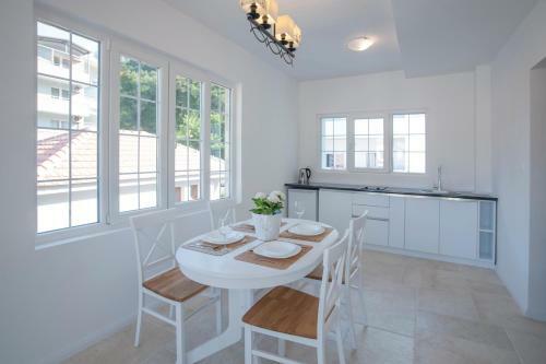 Apartments Captain's Villa