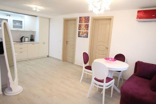 Apartment Yaring