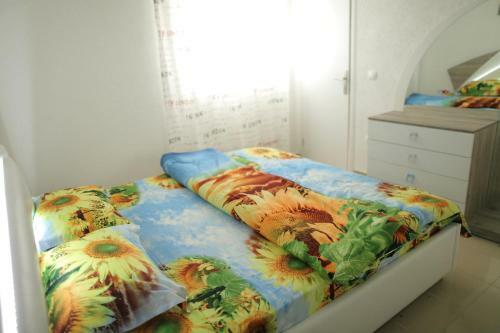 Apartment Yaring