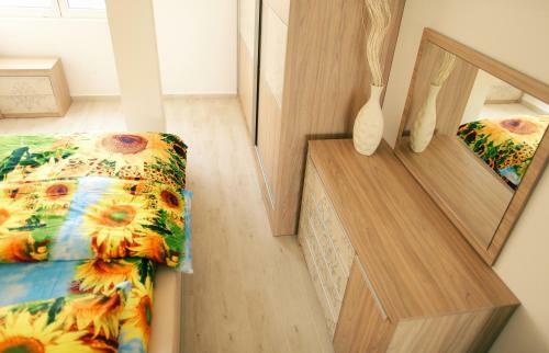 Apartment Yaring