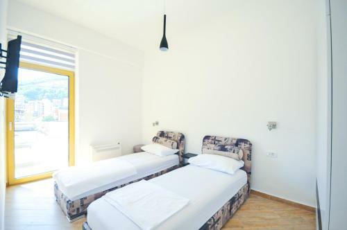 Sea Breeze Lux Apartments