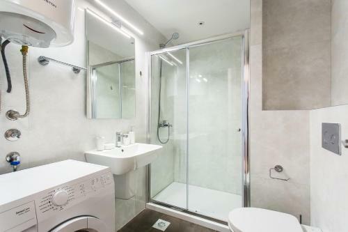 Primus Apartments Impera