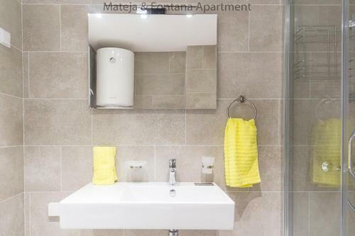Mateja & Fontana Apartment