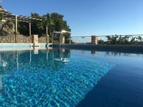 Luka Villa