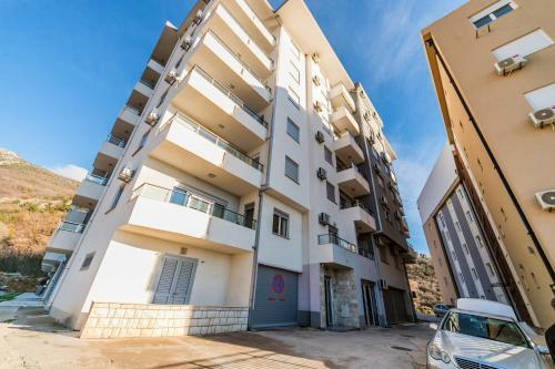 Boki Apartment