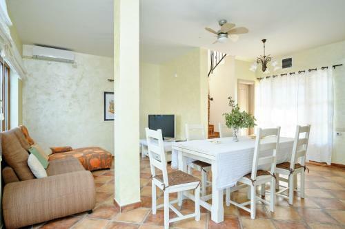 Apartamentos Villa California