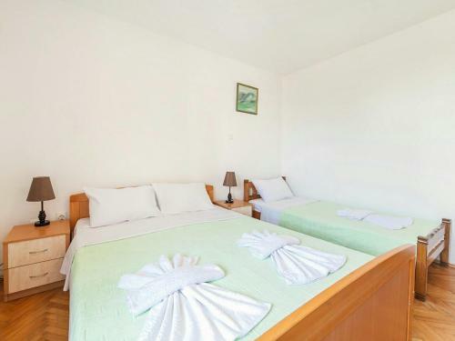 Apartamentos Hana Accommodation