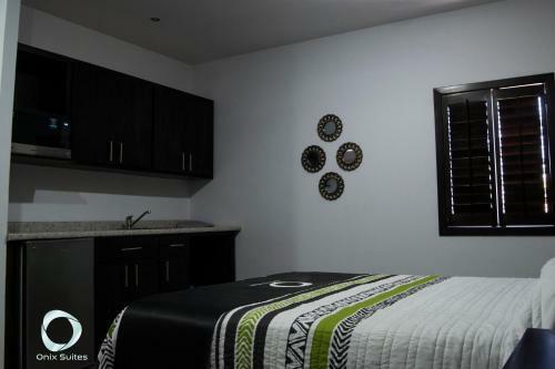 Hotel Onix Suites