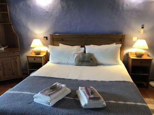 Hostal Herdade Do Freixial - Turismo Rural