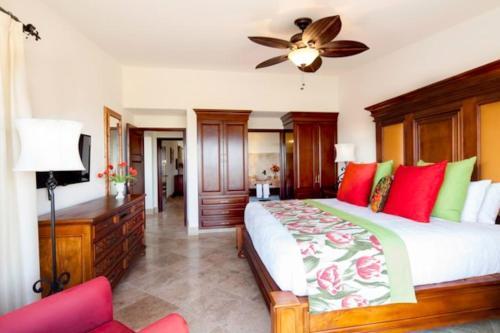 Hacienda Residences, Private Three Bedroom Villa