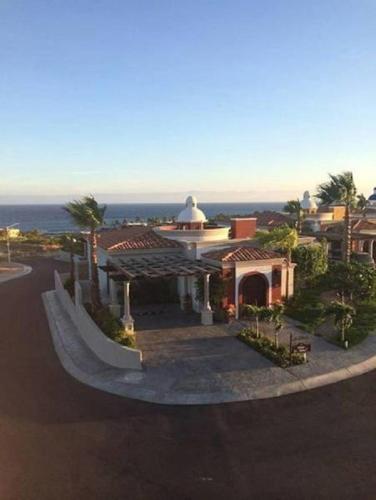 Hacienda Residences, Private Three Bedroom Villa