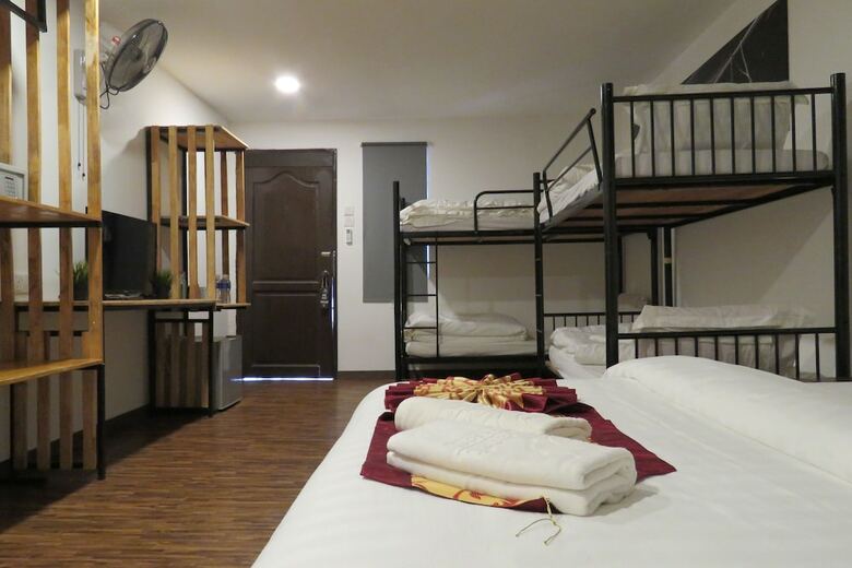 Hotel The Barat Tioman Beach Resort