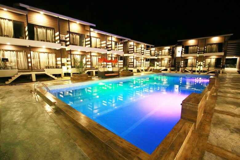 Hotel The Barat Tioman Beach Resort