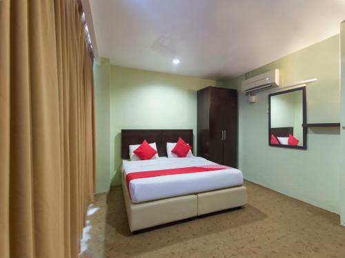Oyo 1102 Amani Hotel