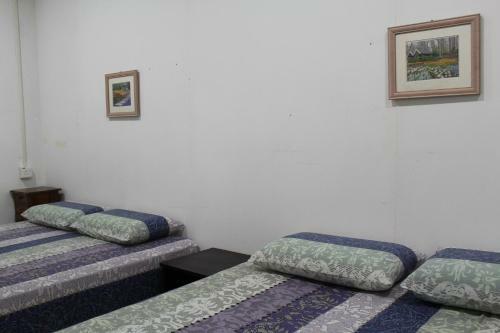 Hostal Emma Guesthouse