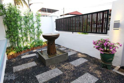 Come Inn Homestay 1380