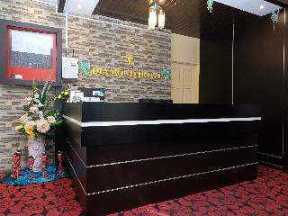 Oyo 1151 Diamond Hotel