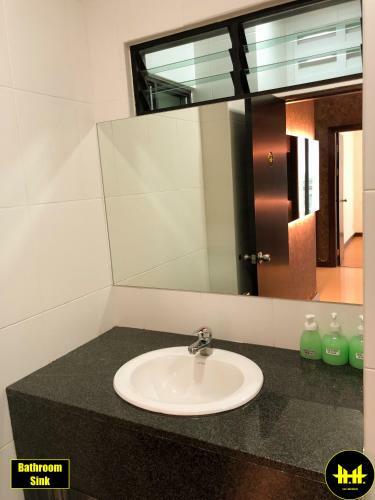 Luco Apartments @ Imperial Suites Kuching