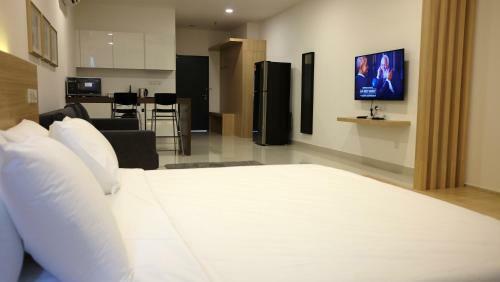 Hotel A Suites