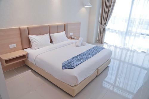 Top Holiday Hotel