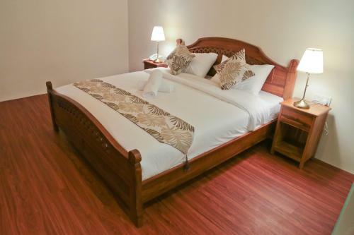 Top Holiday Hotel