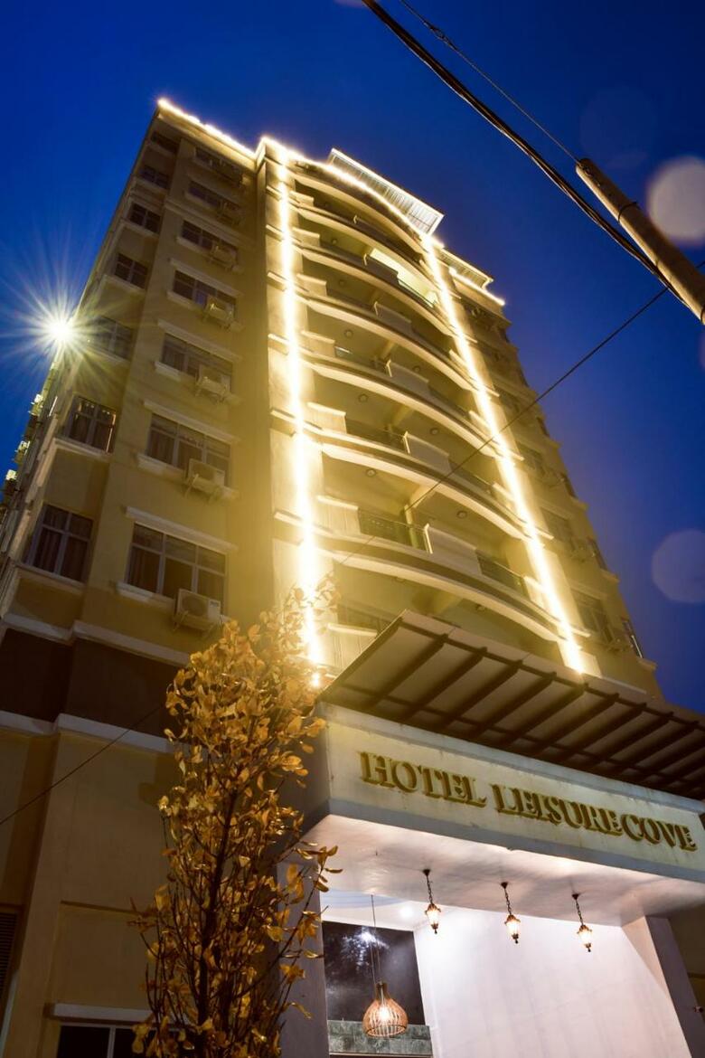 Leisure Cove Hotel And Apartments
