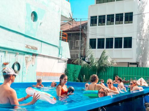 Drippin' Dragon Hostel