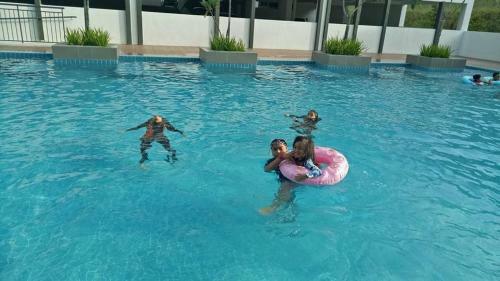 Apartamentos Nabiha Suites 4 Bedroom @ Bangi