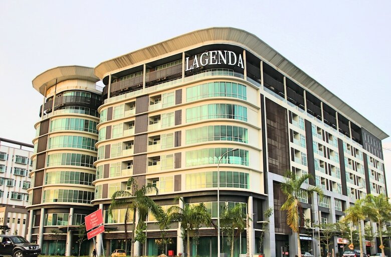 Hotel Grand Sri Lagenda
