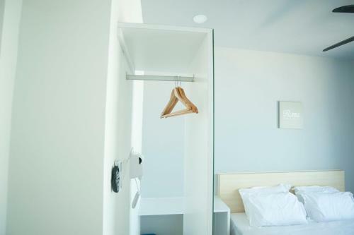 Symphony Suite @ The Wave