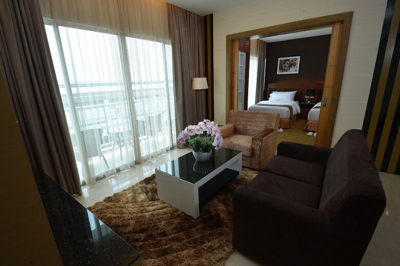 Tenera Hotel