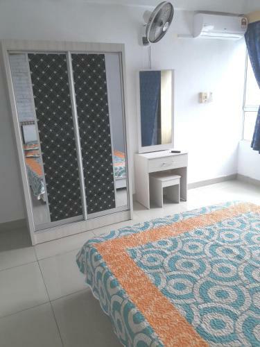 Natasha Pantai Puteri Apartment