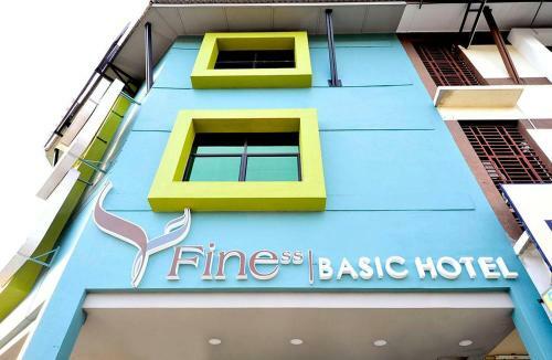 Albergue Finess Basic Hotel