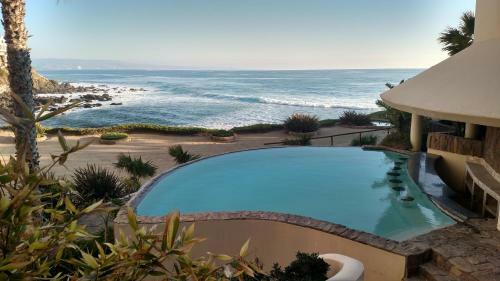 Hotel Las Olas Resort & Spa