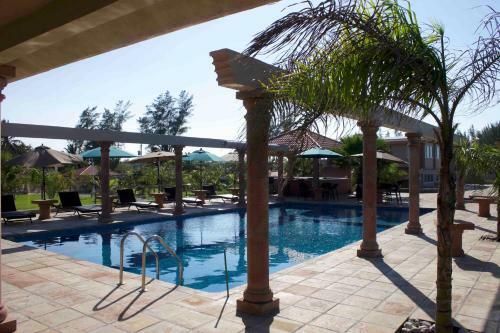 Ananta Hotel & Massage