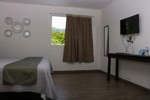 Hotel Garden Suites Tonala